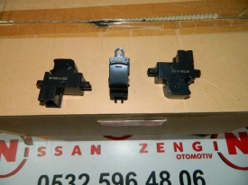 Nissan Micra K12-2010-2013 Ön Cam Açma Düğmesi Çıkma Parça