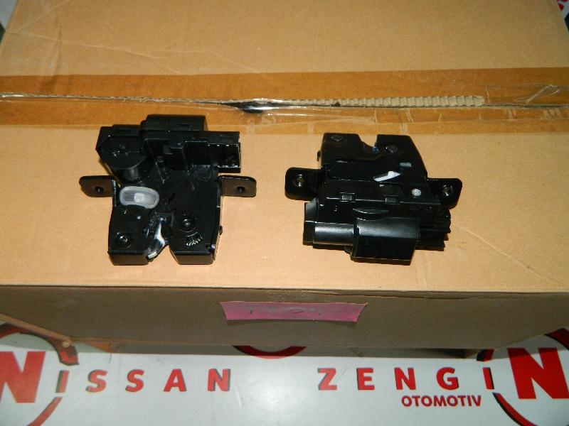 Nissan Micra K13-2011-2013 Arka Bagaj Kilidi Orjinal Çıkma