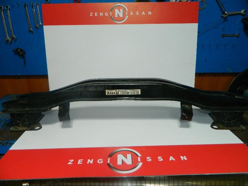 Nissan Navara 2014-2018 Ön Tampon Demiri Çıkma Yedek