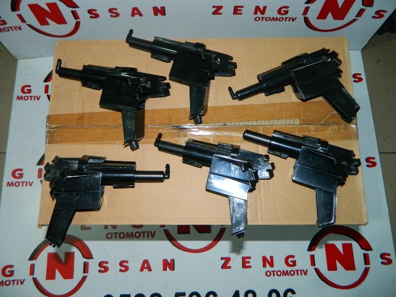 Nissan Qashqai J10-2010-2013 Far Fiskiye Robotu Çıkma Parça