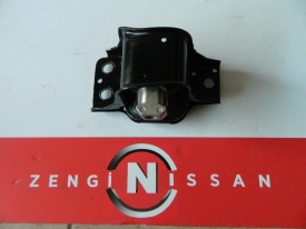 Nissan Qashqai J10-2007-2013 1.6 Motor Takozu Sağ Yağlı