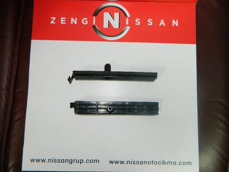 Nissan Qashqai J10 2007-2013 Polen Filtre Kapağı