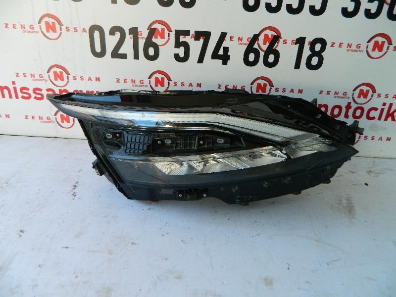 Nissan Qashqai J12 2021-2022 Sağ Far Orjinal Çıkma Sökme