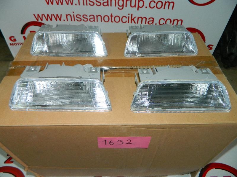 Nissan X-Trail T31-2010-2013 Arka Beyaz Reflektör Çıkma