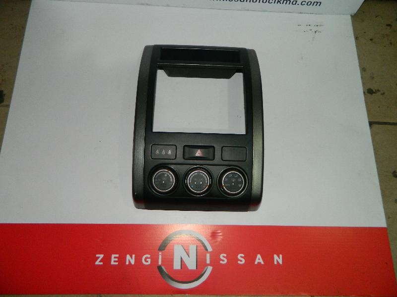Nissan X-Trail T31-2010-2013 Klima Kontrol Paneli Orjinal