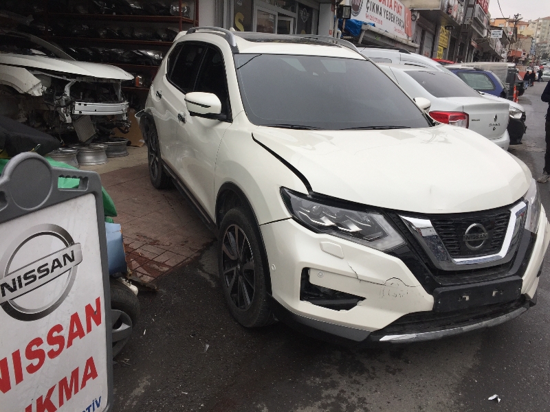 Nissan X-Trail T32 2018-2021 Çamurluk Sağ Sol Orjinal Parça