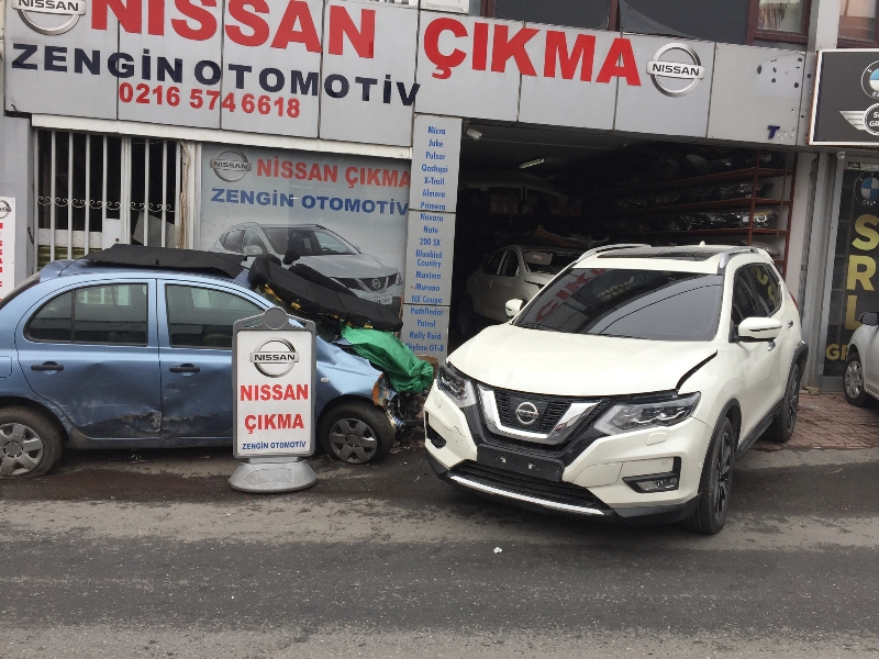 Nissan X-Trail T32 2018-2021 Ön Tampon Sedef Beyaz Sökme